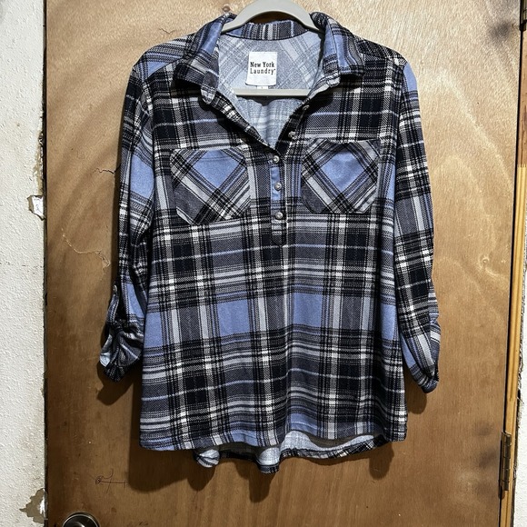 New York Laundry Tops - New York Laundry Women's Plaid Flannel Collared Roll Tab Blouse Pockets L
